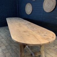 Large primitive table