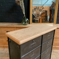 Industrial cabinet with flaps