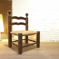 Chaise paillée en bois de Charles DUDOUYT