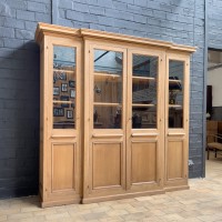 Former oak bookcase with 4 doors